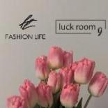 Fashion Life и Luckroom9